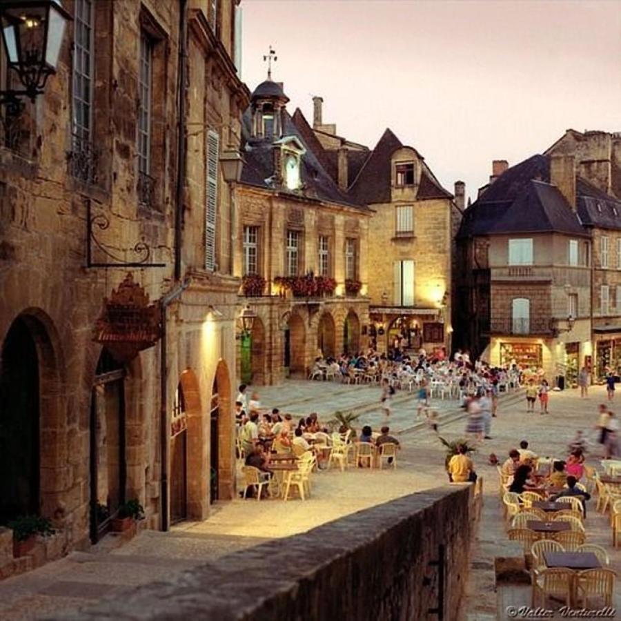 Gite Chez Julie - Clima - Parking Sarlat-la-Caneda Luaran gambar
